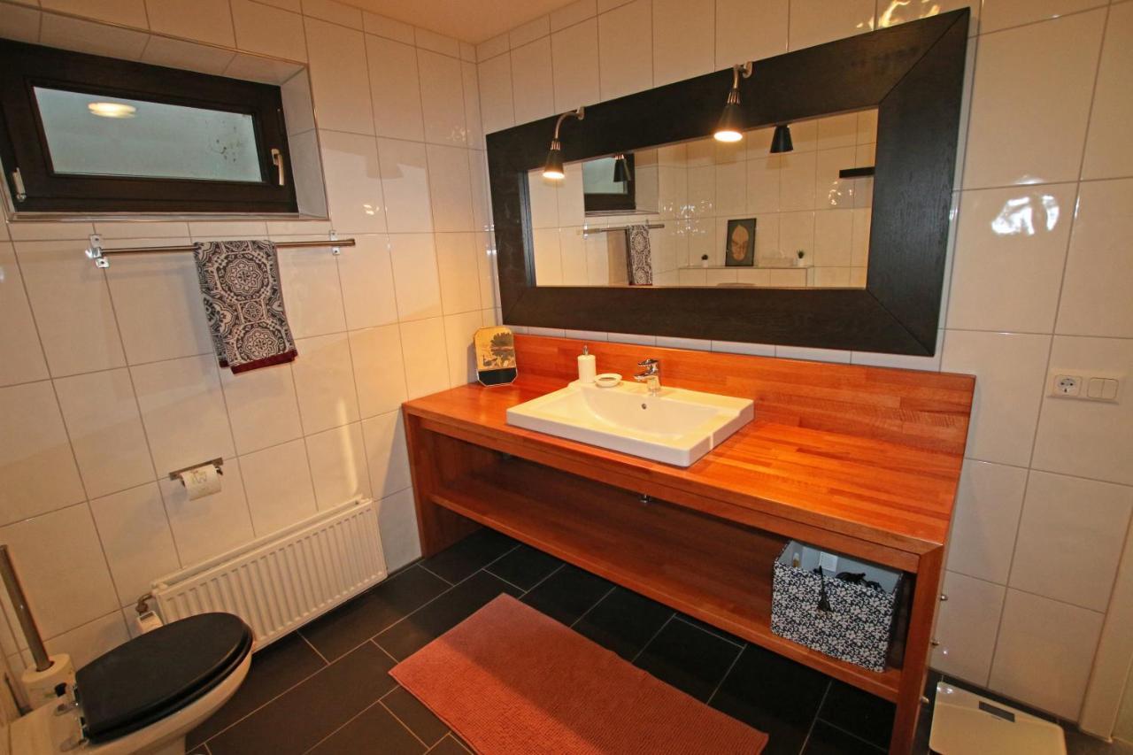 Hunsrueck Valley View Apartment With Cedar Sauna Bruschied Exterior foto